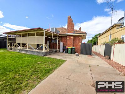 9 Muir Avenue, Kerang