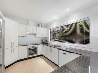 28 Donatello Street, Fig Tree Pocket