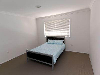 8 / 9 Baird Street, Tuncurry