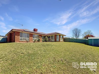 5 Cypress Point Drive, Dubbo