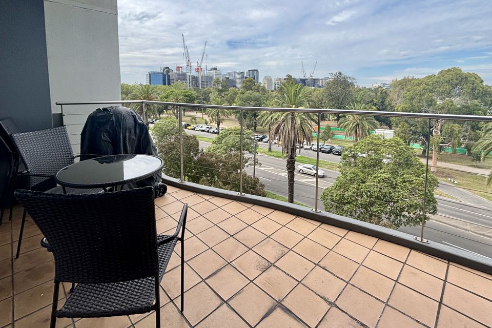 12 / 184 Albert Road, South Melbourne