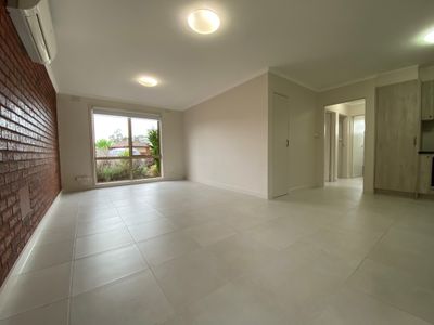 1 / 102 Synnot Street, Werribee