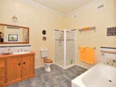 271 Allingham Street, Kangaroo Flat