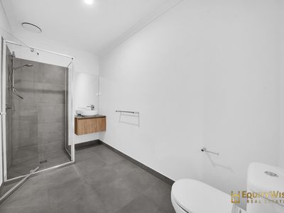 111 Delama Boulevard, Mambourin