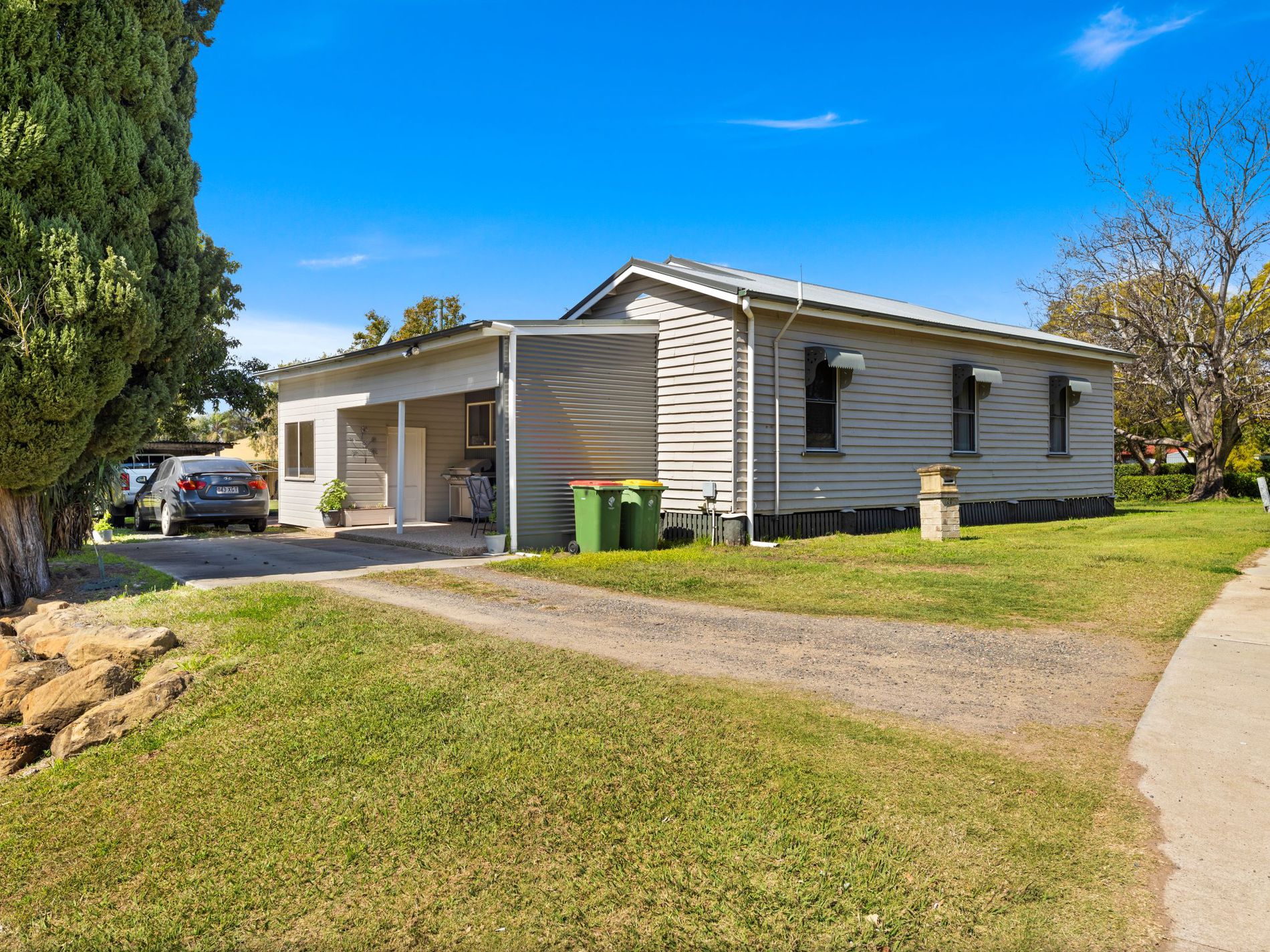 20 Jones Road, Withcott Qld Hot Property