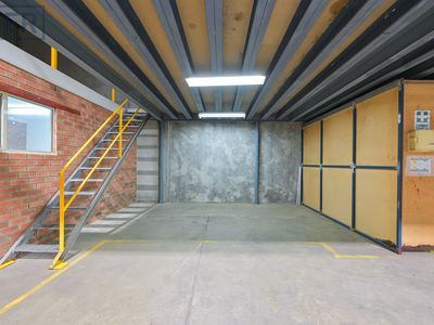 2 / 35 Cooper Road, Cockburn Central