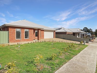 27 Redgum Drive, Mansfield