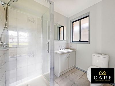 67 Hinrichsen Drive, Hallam