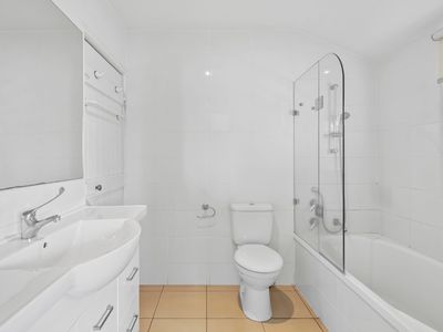 126 Glebe Road, Booval