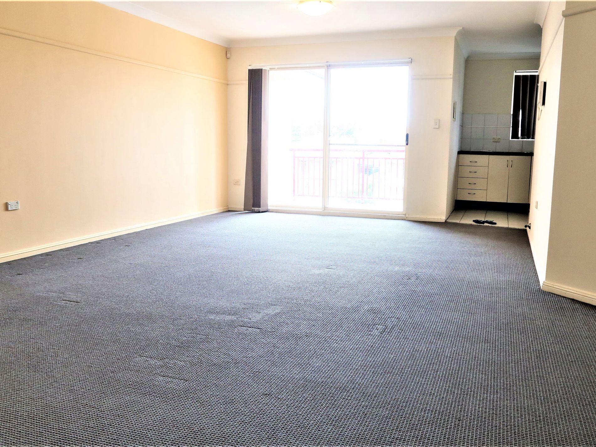 31 / 21-27 Amy St, Regents Park