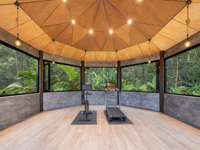 23 Kingfisher Crescent, Palmview