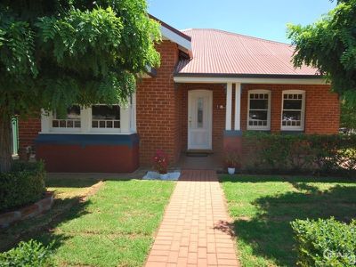 98 Wingewarra Street, Dubbo