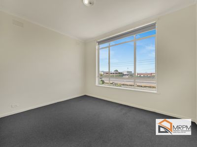 13 / 104 Cross Street, Footscray