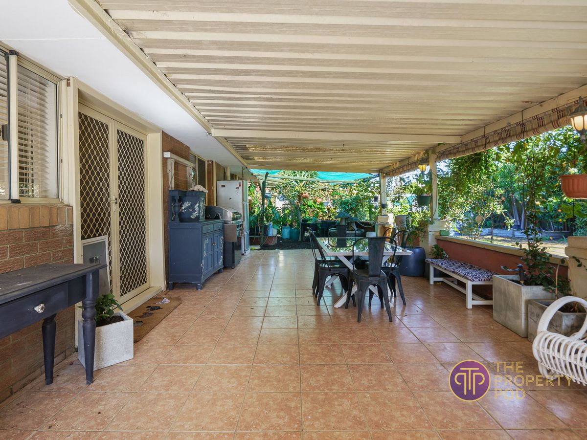 4 Angela Way, Maddington