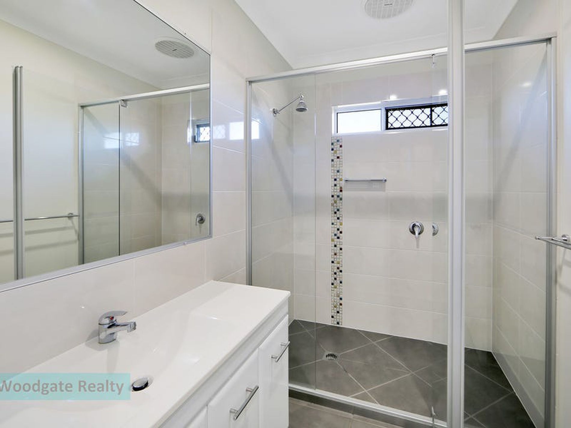 1 Ocean View Drive, Woodgate