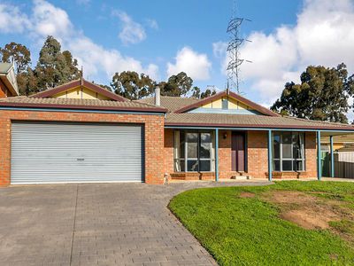 12 Proud Terrace, Flora Hill