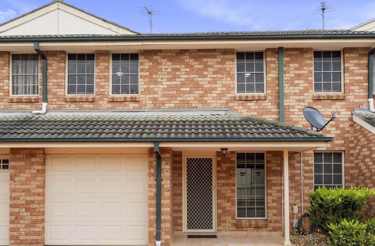 7/116-118 Cumberland Road, Ingleburn
