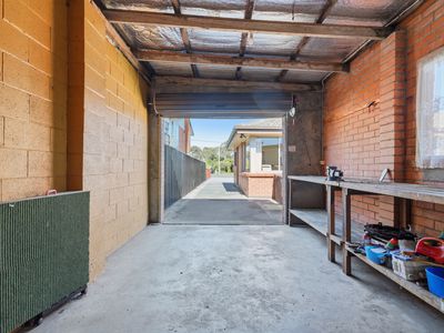 33 South Street, George Town