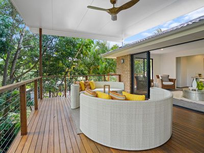 14 HILLVIEW PARADE, Ashmore
