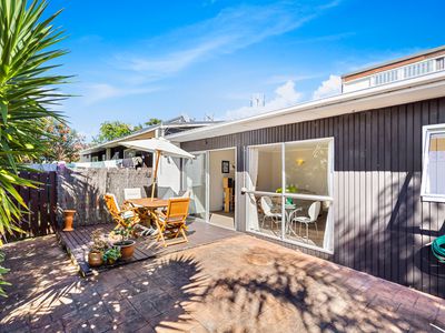 4/109A Te Atatu Road, Te Atatu South