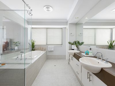 2 Neroli Link, Atwell