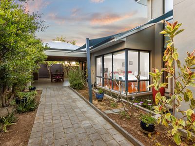 13 Crowley Vista, Salter Point