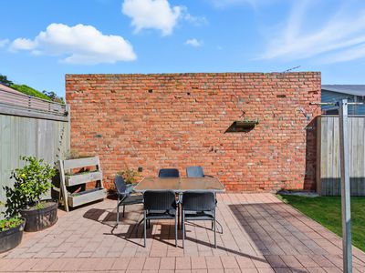 11 Magdala Street, Tainui