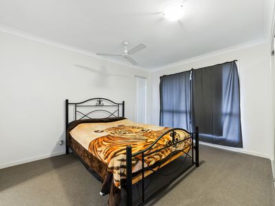 1 / 23 Peregrine Drive, Lowood