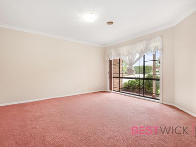 29 Ussher Crescent, Windradyne