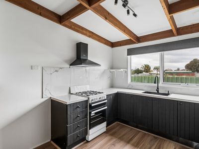 12 / 2-6 Albert St seymour vic , Seymour