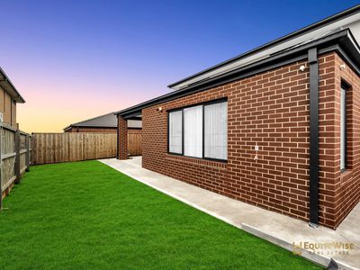 17 Lindberg Street, Manor Lakes
