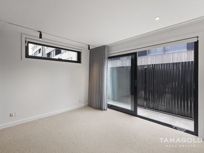 733B Burwood Road, Hawthorn East