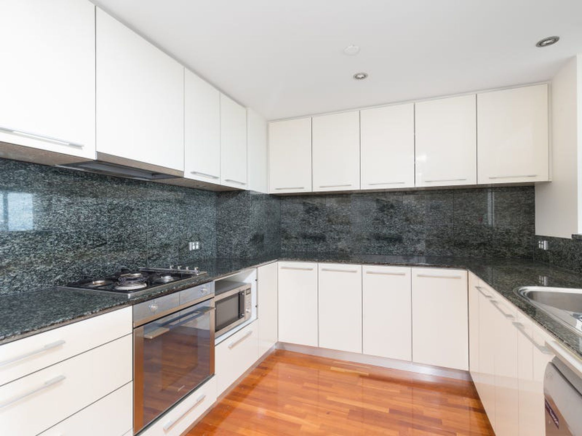 3203 / 70 Market Street, Sydney