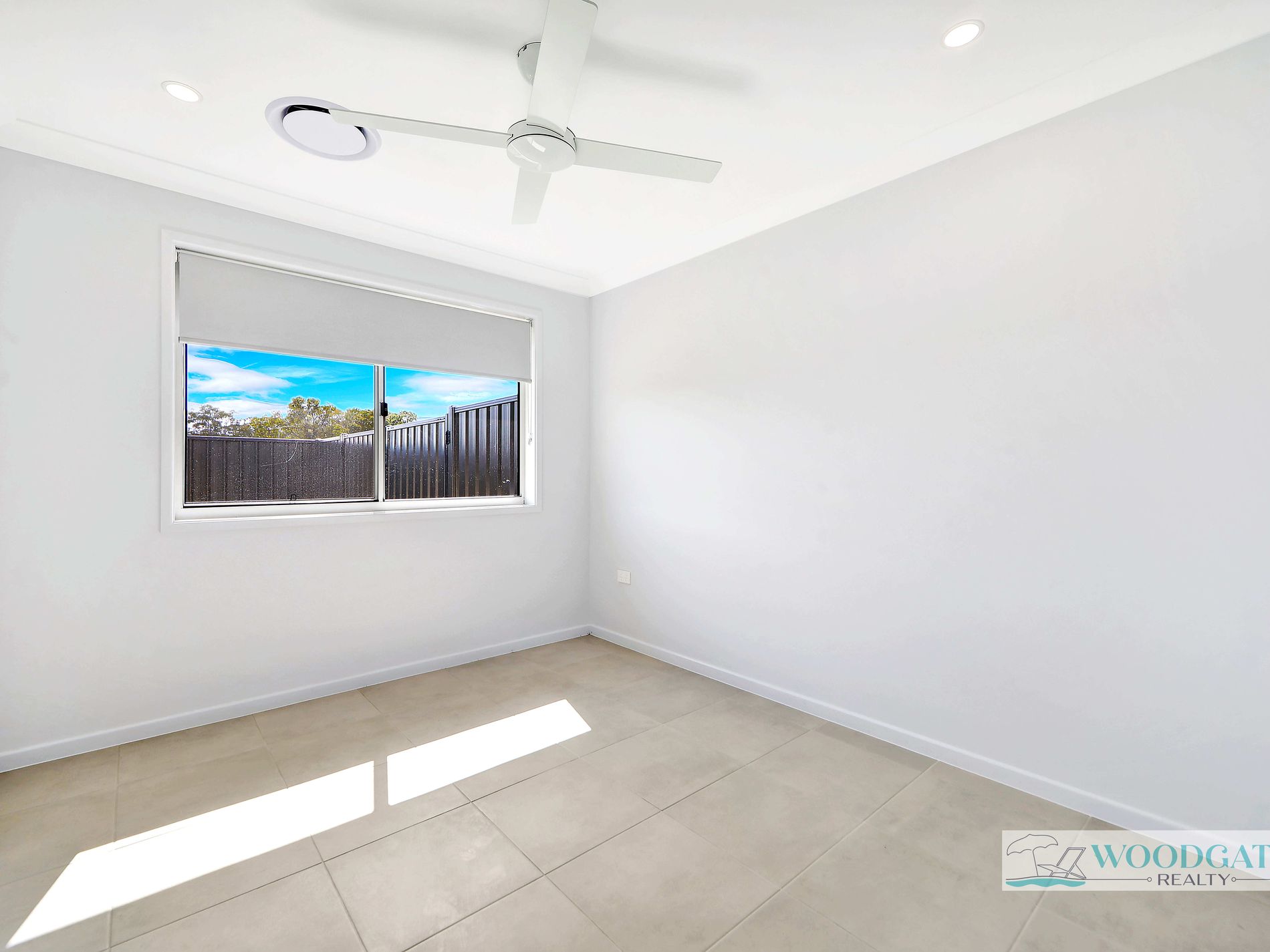 11 GULL STREET, Woodgate