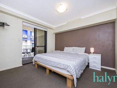 2 / 50 Fitzgerald Street, Northbridge