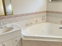 6 Alonzo Close, Bray Park