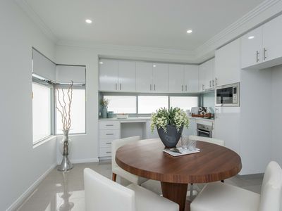 8/225 Loftus Street, Leederville