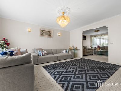 104 Bellbrook Drive, Dandenong North