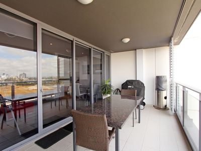 805 / 2 Oldfield Street, Burswood