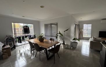 32 Majestic Drive, Officer