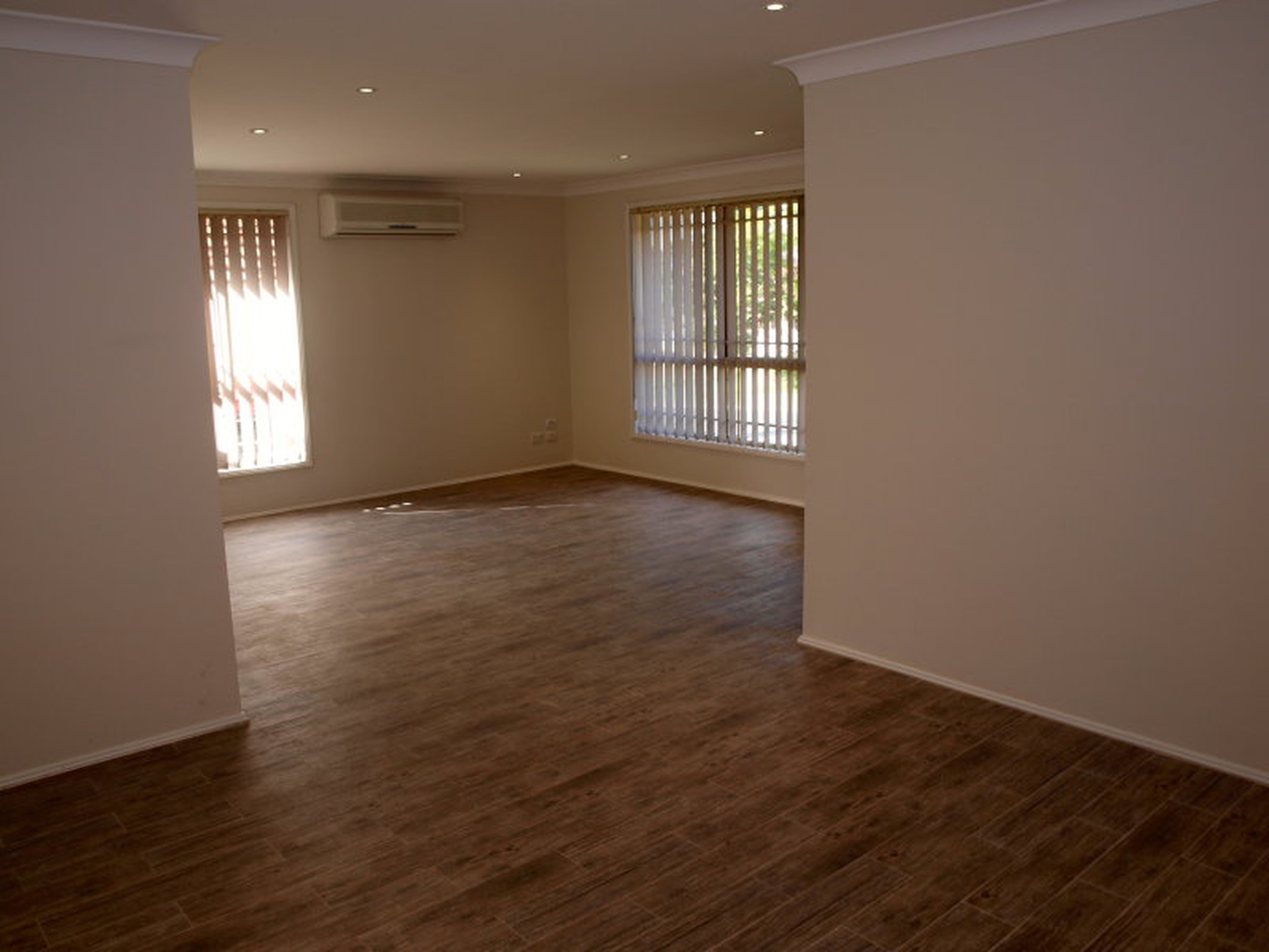 17B Fitzgerald Place, GLENMORE PARK