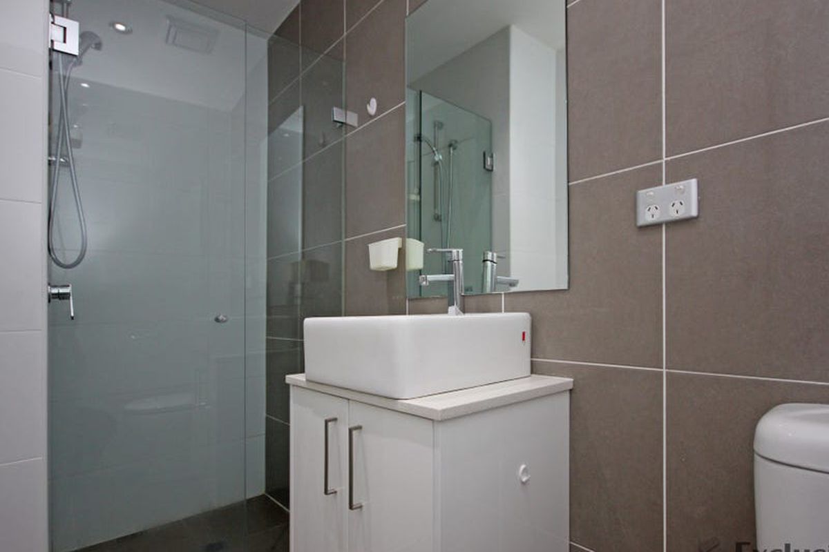 36 / 38 Shoreline Drive, Rhodes