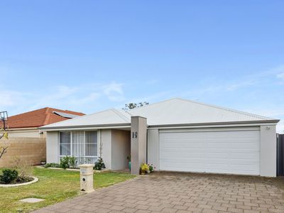 4B Freeland Way, Eden Hill