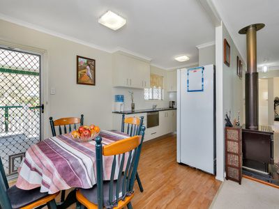 12 Chifley Crescent, Brassall