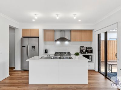 46 Clay Crescent, Rockbank