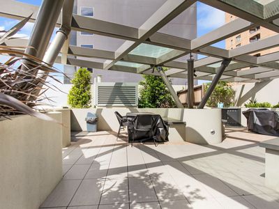 2702 / 23 MACKENZIE STREET, Melbourne