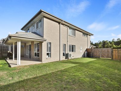 2 Weston Court, Bellbird Park