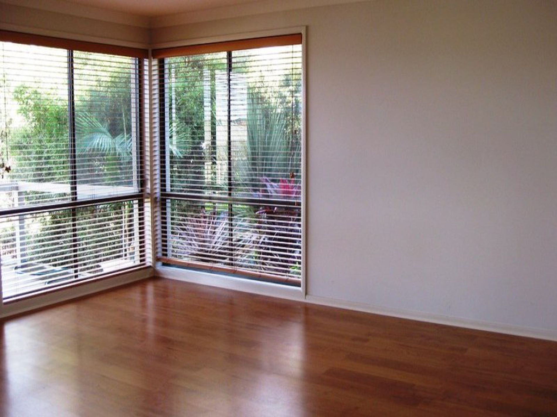 17 Dampier Crescent, Shell Cove