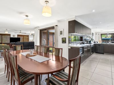 17-19 St Elmo Crescent, Highton