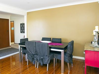 36 Rushton Drive, Kanahooka